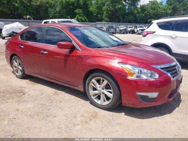  Salvage Nissan Altima