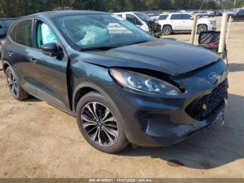  Salvage Ford Escape
