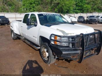  Salvage Chevrolet Silverado 3500