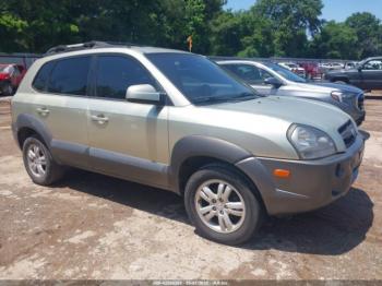  Salvage Hyundai TUCSON