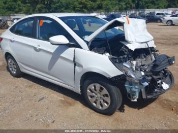 Salvage Hyundai ACCENT