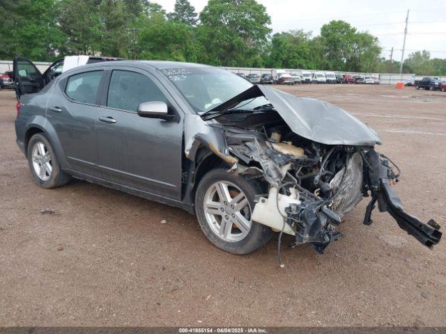 Salvage Dodge Avenger