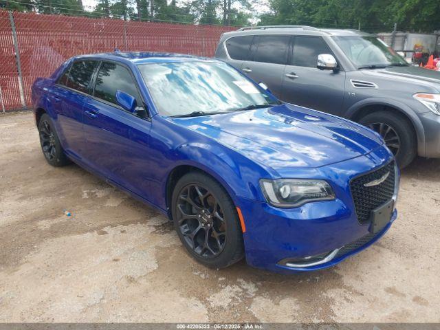  Salvage Chrysler 300