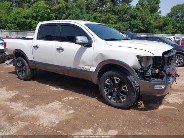  Salvage Nissan Titan