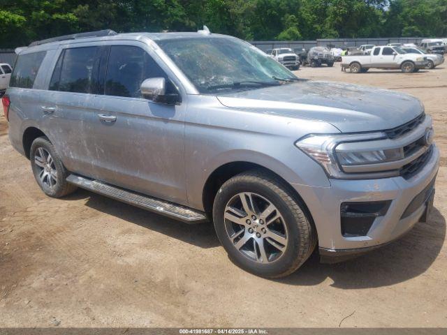  Salvage Ford Expedition