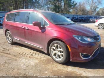  Salvage Chrysler Pacifica