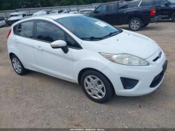  Salvage Ford Fiesta
