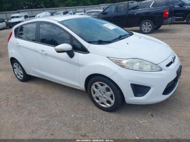  Salvage Ford Fiesta