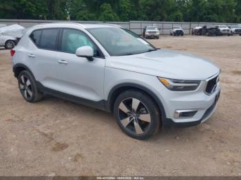 Salvage Volvo XC40