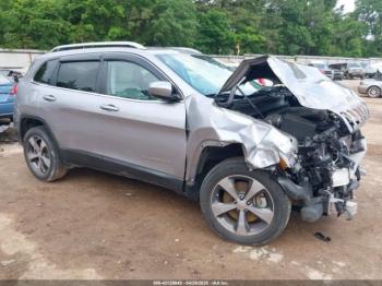  Salvage Jeep Cherokee