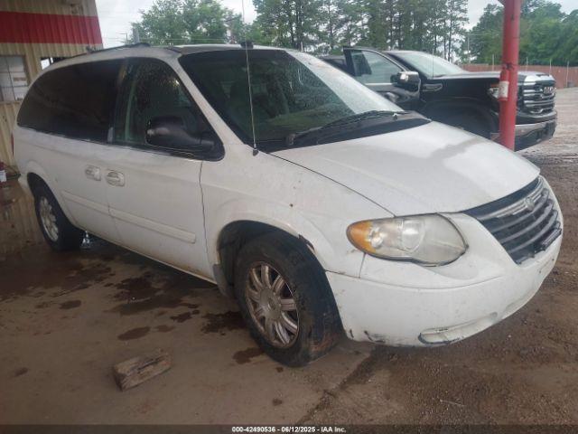  Salvage Chrysler Town & Country
