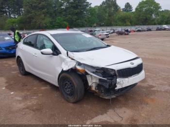  Salvage Kia Forte