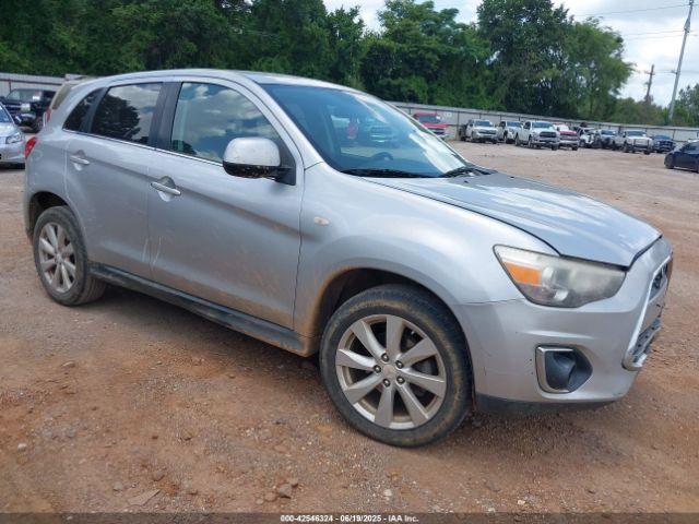  Salvage Mitsubishi Outlander