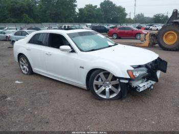  Salvage Chrysler 300