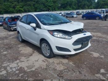  Salvage Ford Fiesta