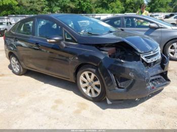  Salvage Ford Fiesta