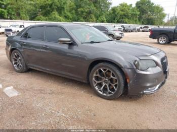  Salvage Chrysler 300