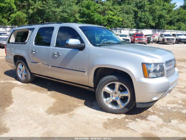  Salvage Chevrolet Suburban 1500