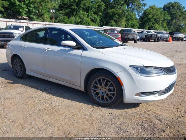  Salvage Chrysler 200
