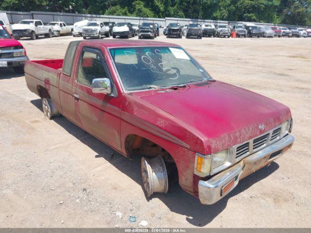  Salvage Nissan 4x2 Truck