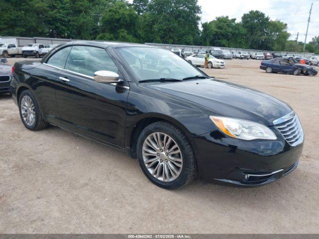  Salvage Chrysler 200