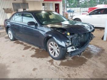  Salvage Chrysler 300