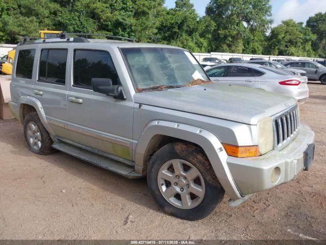  Salvage Jeep Commander
