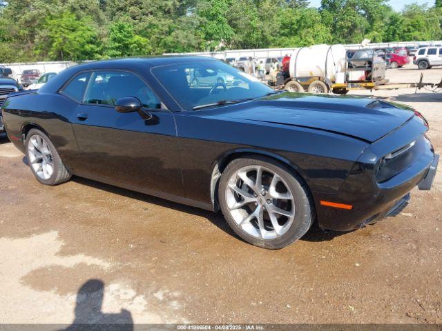  Salvage Dodge Challenger