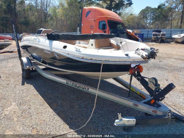  Salvage Stingray 182sc