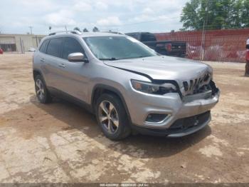  Salvage Jeep Cherokee