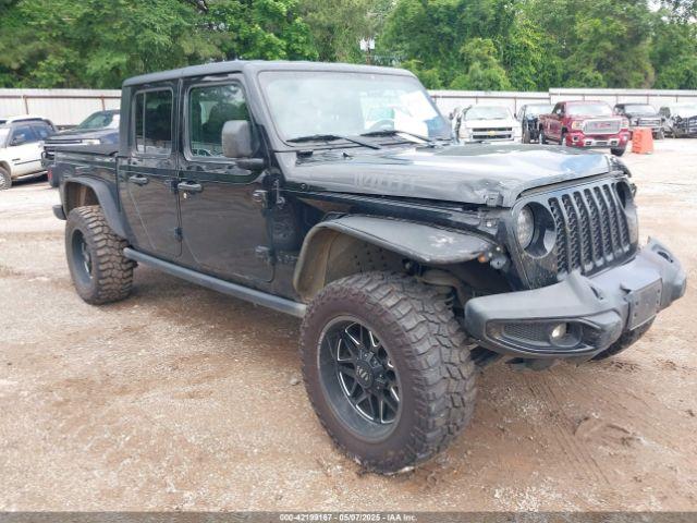  Salvage Jeep Gladiator