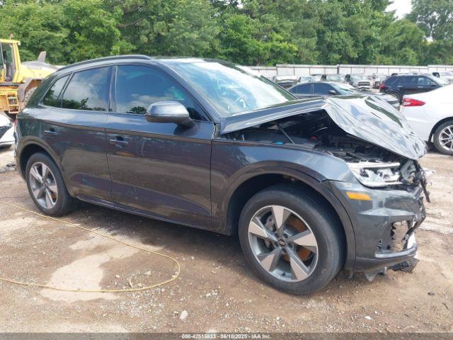 Salvage Audi Q5