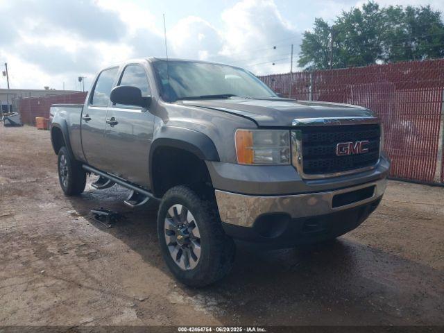  Salvage GMC Sierra 2500