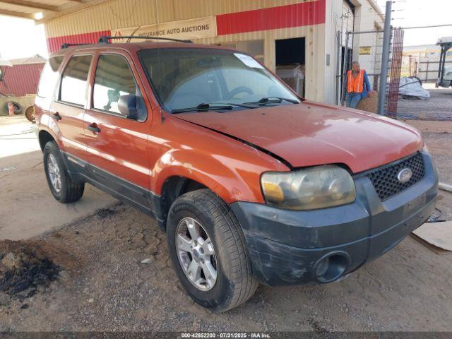  Salvage Ford Escape