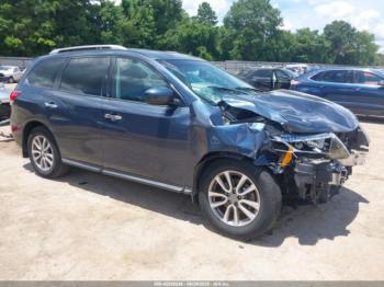  Salvage Nissan Pathfinder