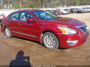 Salvage Nissan Altima