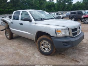  Salvage Dodge Dakota