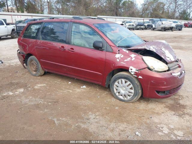  Salvage Toyota Sienna