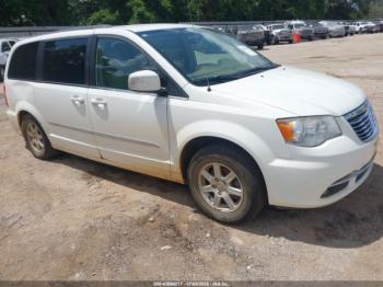  Salvage Chrysler Town & Country