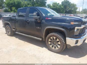  Salvage Chevrolet Silverado 2500