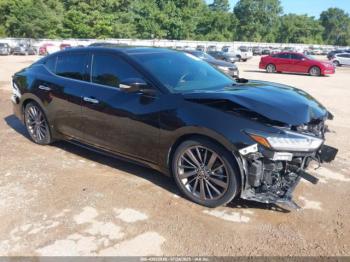  Salvage Nissan Maxima