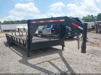  Salvage Gooseneck Low Boy