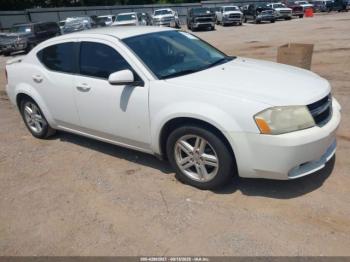  Salvage Dodge Avenger