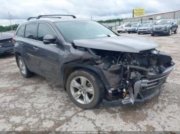  Salvage Toyota Highlander