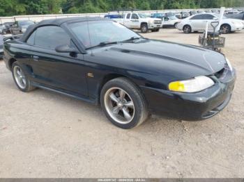  Salvage Ford Mustang