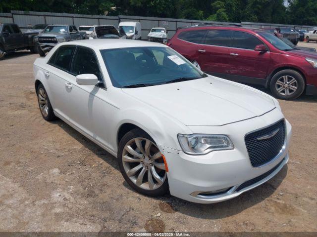  Salvage Chrysler 300
