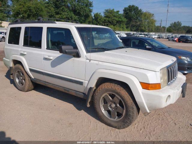  Salvage Jeep Commander