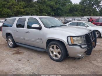  Salvage Chevrolet Suburban 1500