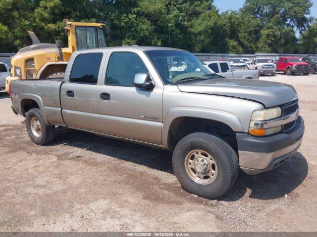  Salvage Chevrolet Silverado 2500