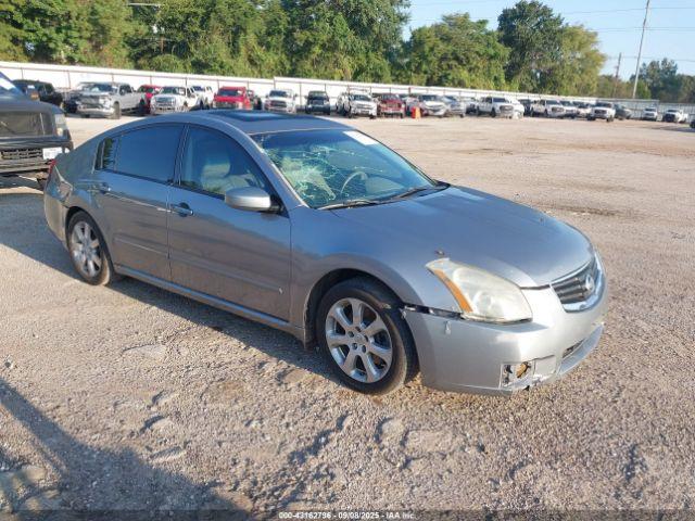  Salvage Nissan Maxima